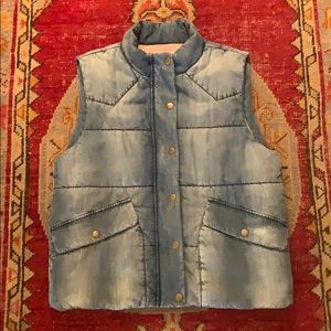 Cloth & Stone chambray puffer vest